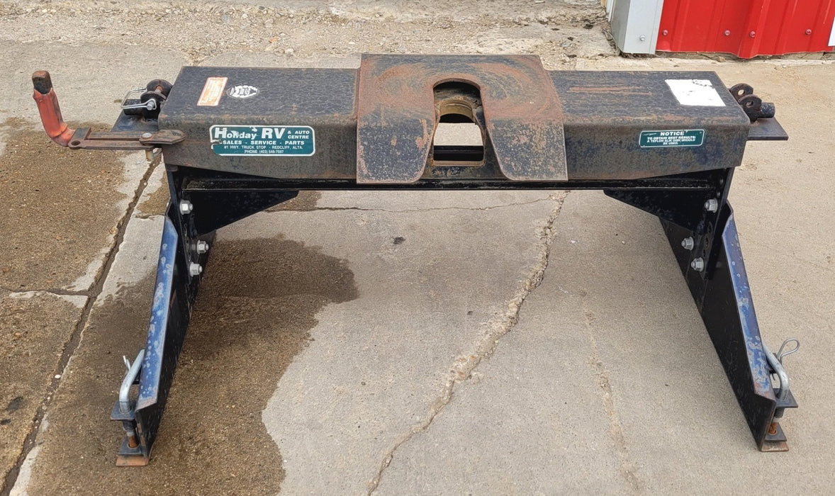 Used DSP Fifth Wheel Trailer Hitch - 17K