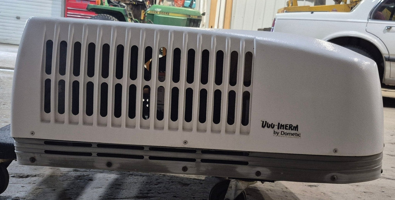 Used Duo-Therm Air Conditioner, Complete, 13500 BTU, Cool Only - 57915.622