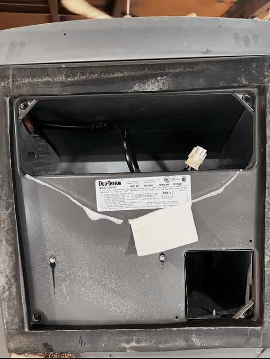 Used Duo - Therm Air Conditioner Head Unit, 13500 BTU, Cool Only - 57915.622 - Young Farts RV Parts