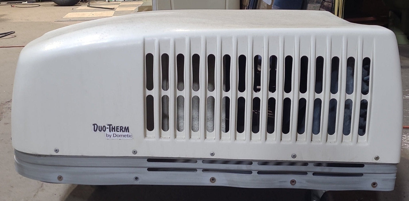 Used Duo-Therm Air Conditioner, Head Unit, 13500  BTU - 57915.621