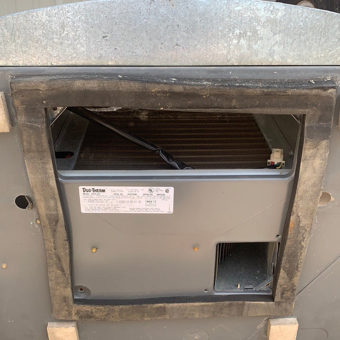 Used Duo-Therm Air Conditioner, Head Unit, 13500 BTU, Cool Only - 57915.621