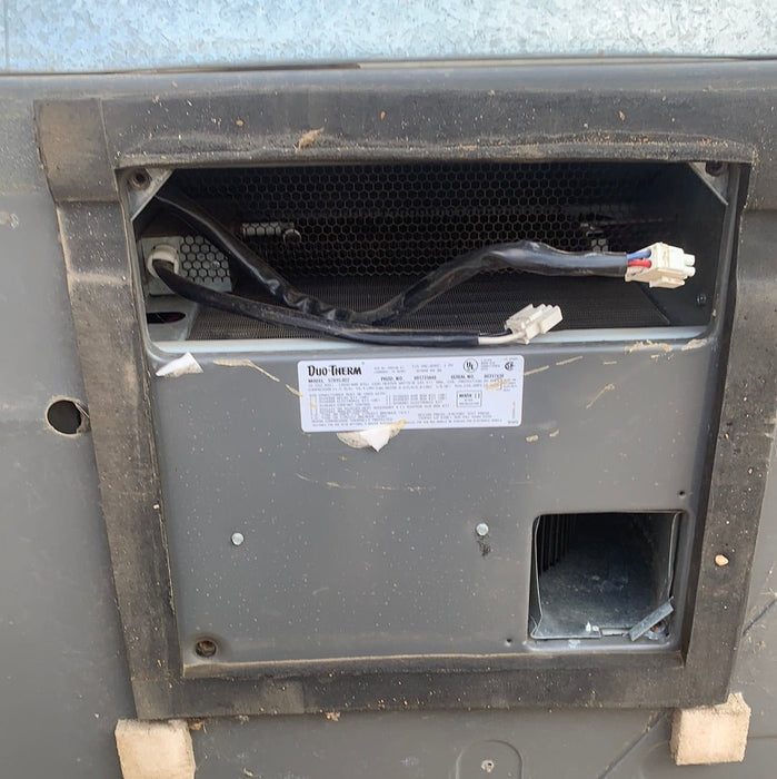 Used Duo-Therm Air Conditioner, Head Unit, 13500 BTU, Cool Only - 57915.622