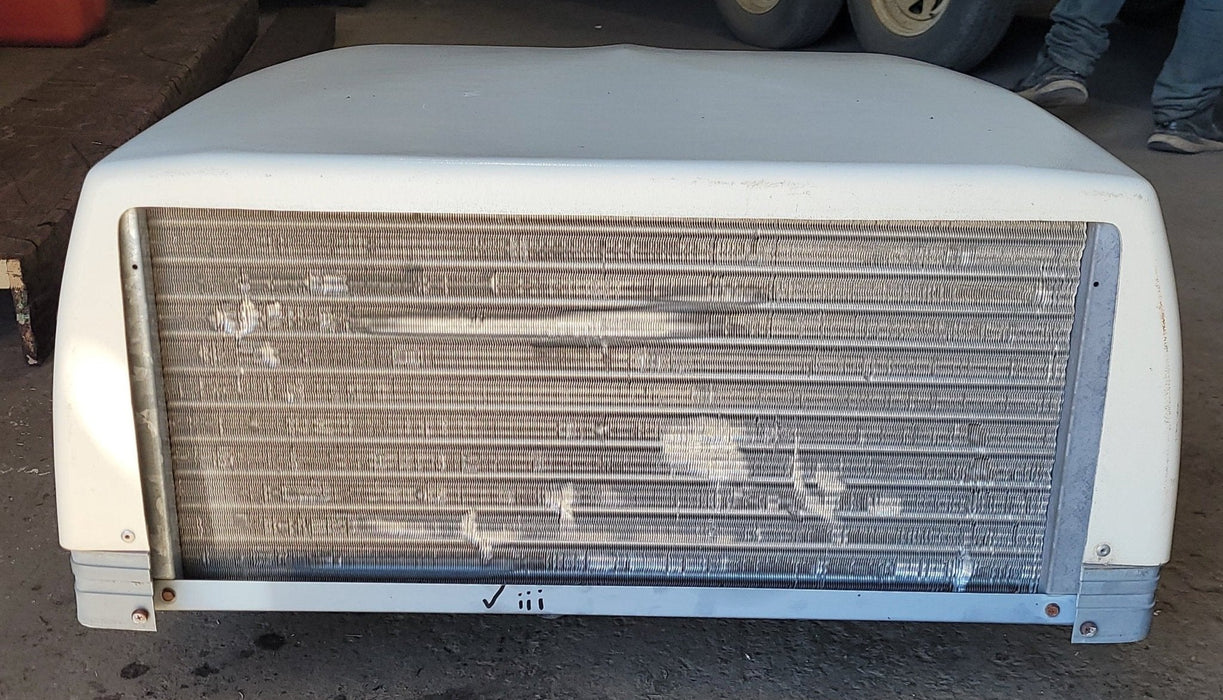 Used Duo-Therm Air Conditioner, Head Unit, 13500 BTU, Cool Only - 58915.305 HAS RIBBON STYLE WIRE CONNECTOR