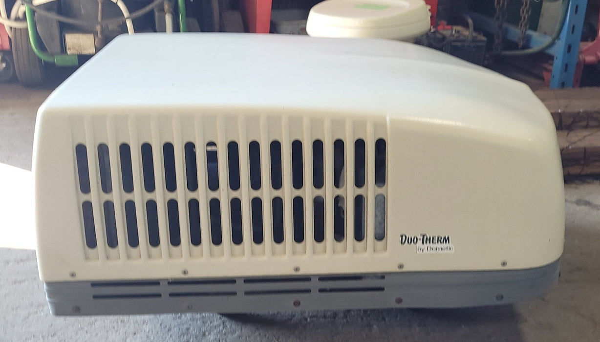 Used Duo-Therm Air Conditioner, Head Unit, 13500 BTU, Cool Only - 58915.305 HAS RIBBON STYLE WIRE CONNECTOR