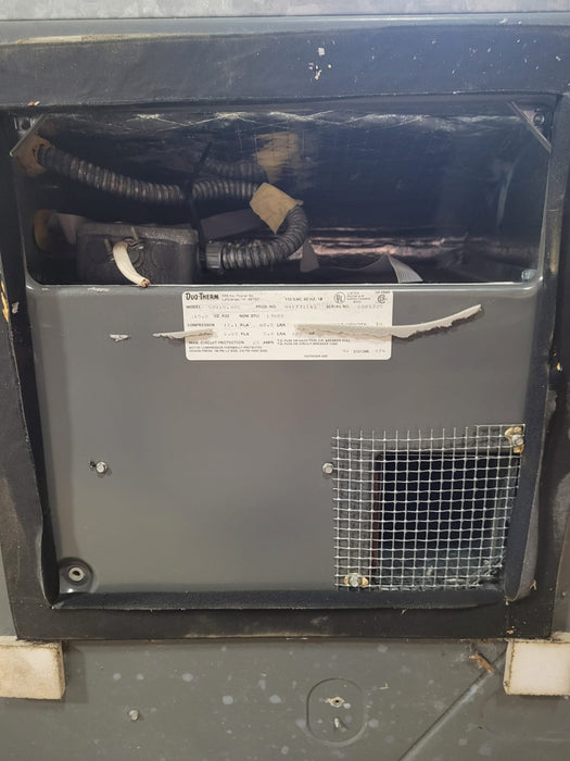 Used Duo-Therm Air Conditioner, Head Unit, 13500 BTU, Cool Only - 58915.305 HAS RIBBON STYLE WIRE CONNECTOR