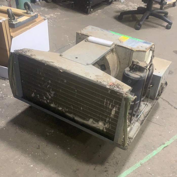 Used Duo-Therm Air Conditioner, Head Unit, 13500 BTU, Cool Only - 58915.602