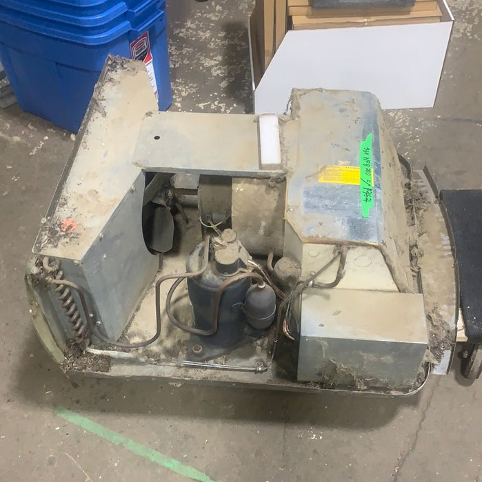 Used Duo-Therm Air Conditioner, Head Unit, 13500 BTU, Cool Only - 58915.602