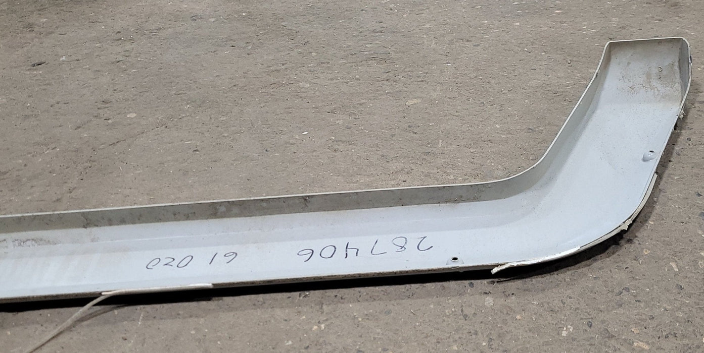 Used Fender Skirt 54" X 16"