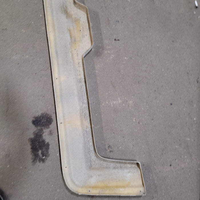 Used Fender Skirt 63" X 13"