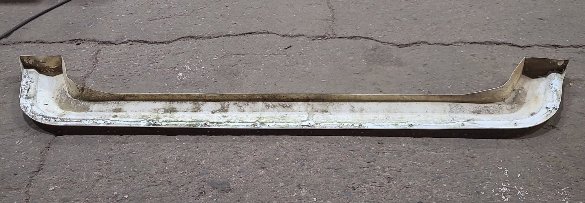 Used Fender Skirt 66" X 10 1/2"