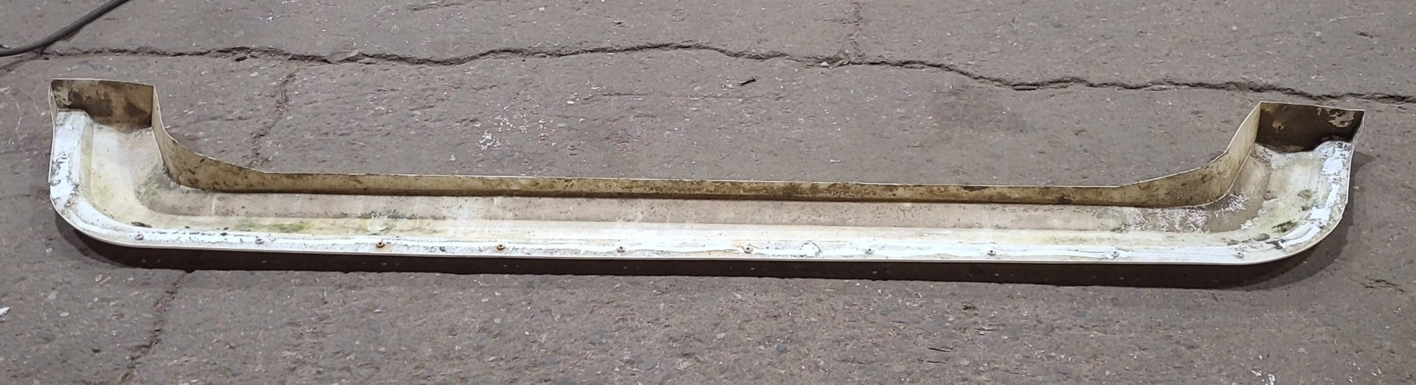 Used Fender Skirt 66" X 10 1/2"
