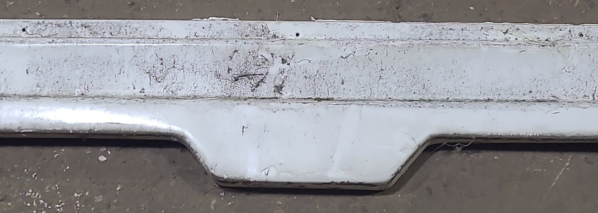 Used Fender Skirt 67" X 13"