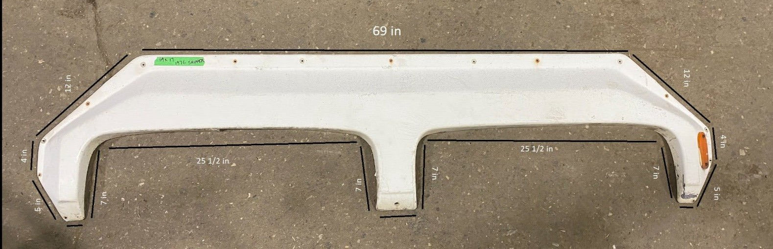 Used Fender Skirt 79"