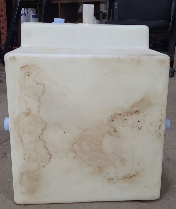 Used Fresh Water Tank 11 1/2” x 15” x 17 1/2”