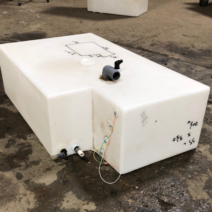 Used Fresh Water Tank 9 1/2” x 20 1/2” x 35”