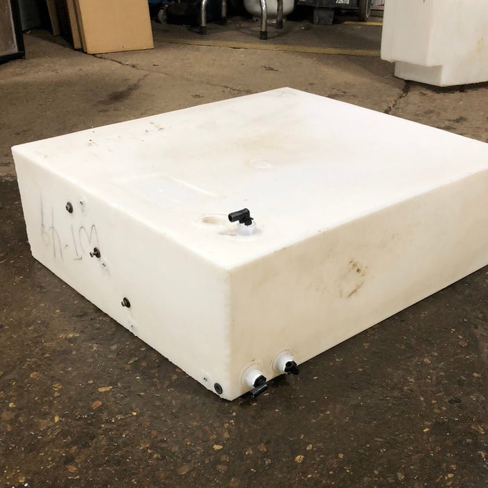 Used Fresh Water Tank 9 1/2” x 25 1/2” x 29 1/2”