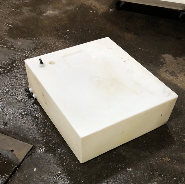 Used Fresh Water Tank 9 1/2” x 25 1/2” x 29 1/2”