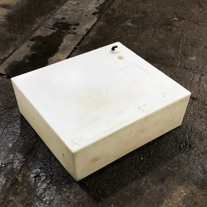 Used Fresh Water Tank 9 1/2” x 25 1/2” x 29 1/2”