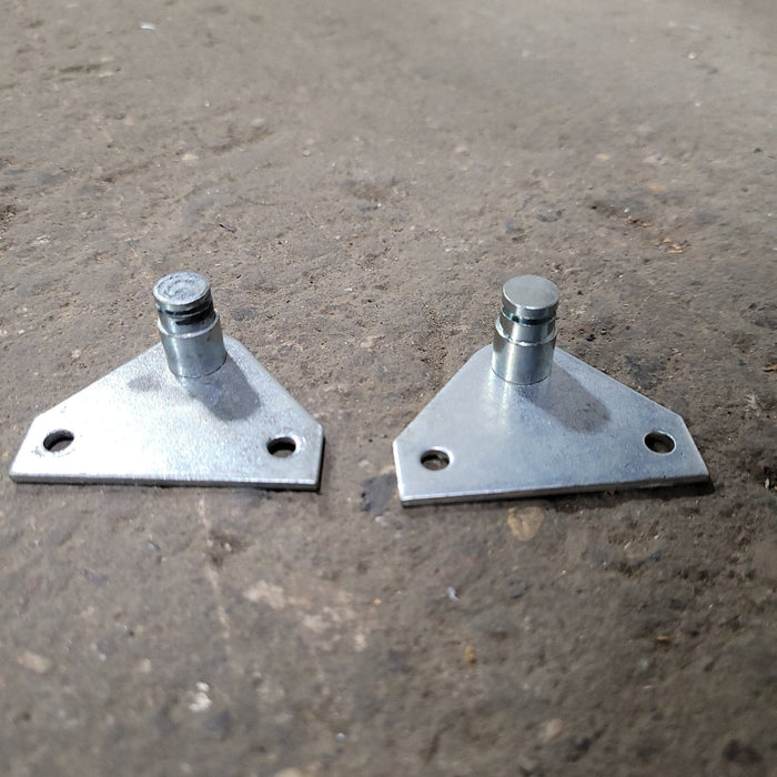 Used Gas Prop Mount-Flat Bracket