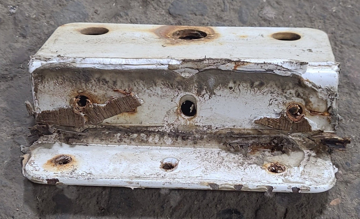 Used HAPPIJAC Z Mounting Bracket - 518005