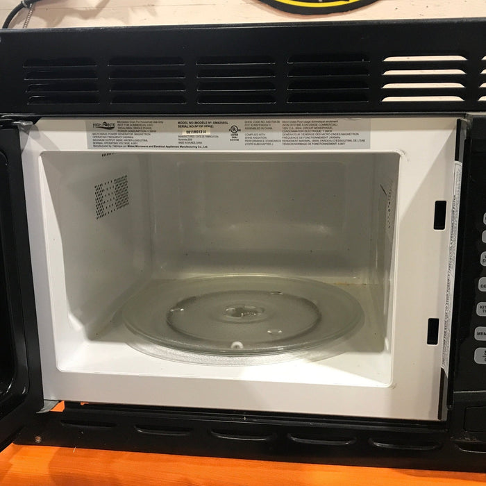 Used High Pointe RV Microwave 19" W x 10 1/2" H x 13 1/2" D