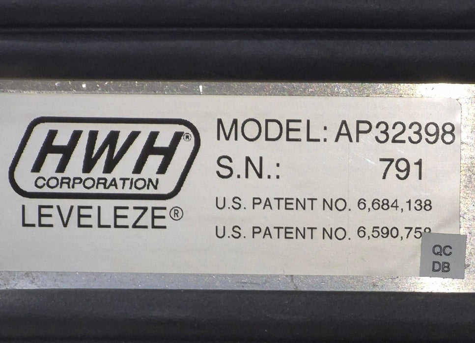 Used HWH Leveleze System Control Box - AP32398