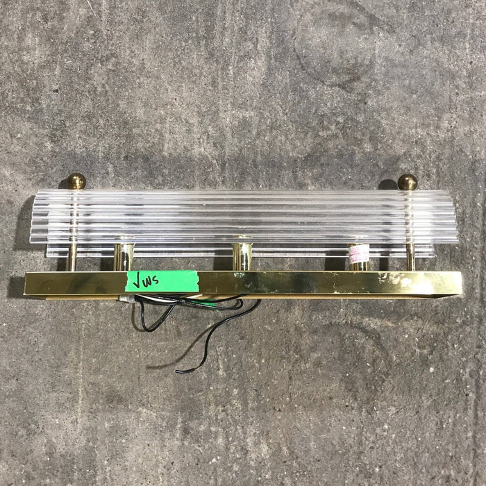 Used Interior Light Fixture LR90964 | Cat. No. 526