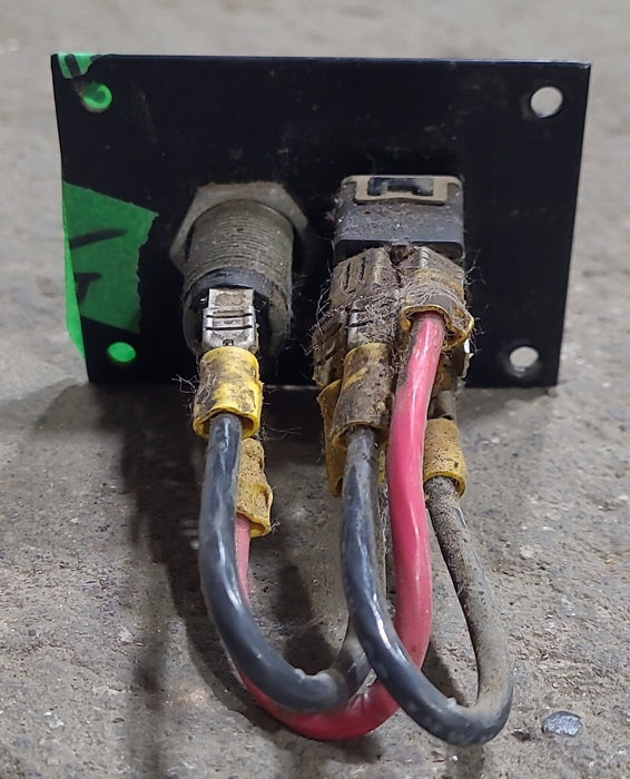 Used Keyed Landing Gear Switch - With Key