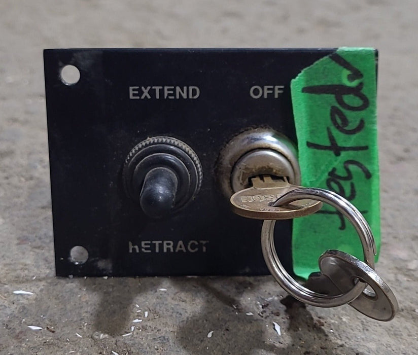 Used Keyed Landing Gear Switch - With Key