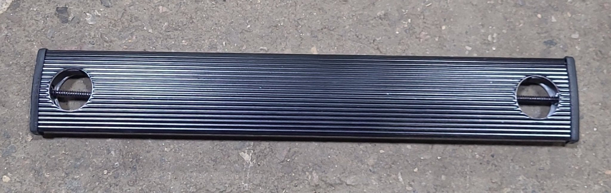 Used Ladder Complete Step/ Tread- 13 1/4"