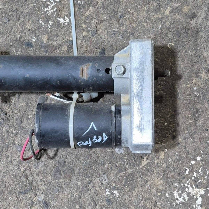 Used Lippert Slide Out Motor With 40" Actuator, 18:1 - 168956 , 8532-18HT