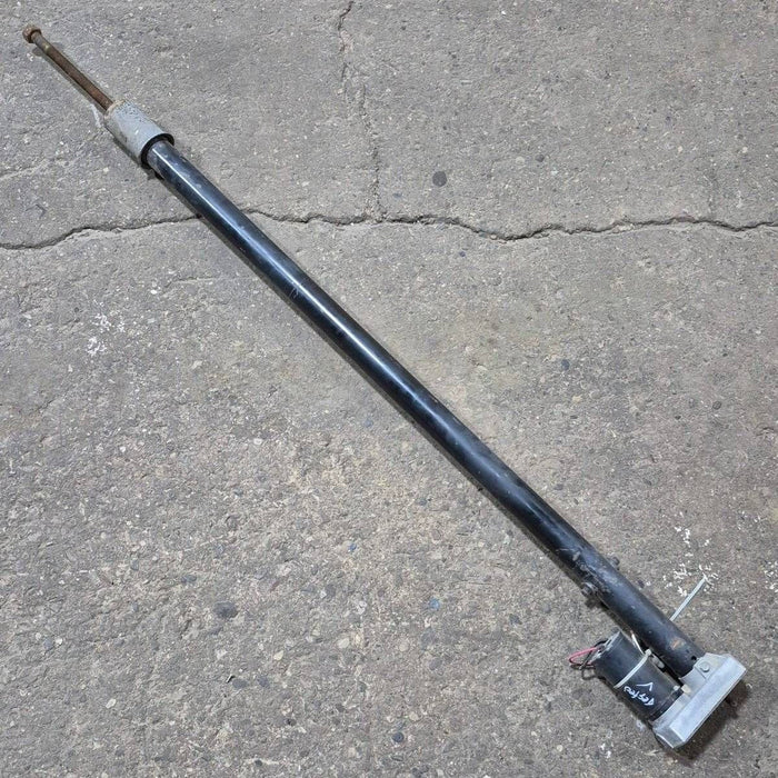 Used Lippert Slide Out Motor With 40" Actuator, 18:1 - 168956 , 8532-18HT