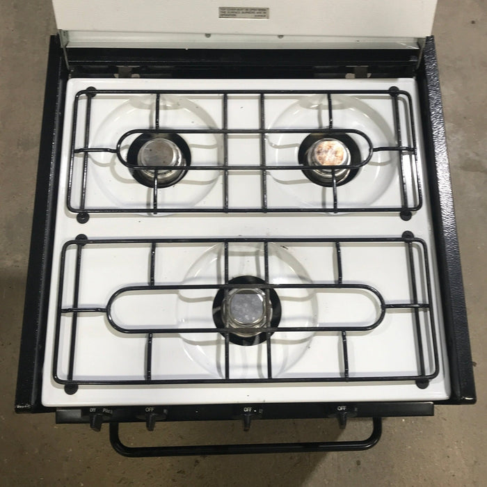 Used Magic Chef 3 Burner RV Range / Cooktop 22TW-3B-49