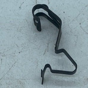 Used Magic Chef Stove Grate Clip - 7112P00460