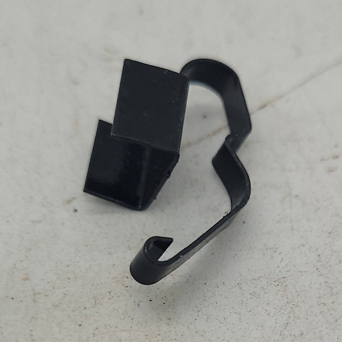 Used Magic Chef 7112P06660 Stove Grate Clip