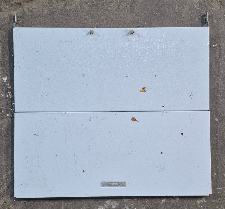 Used Magic Chef Bi-Fold Cover for CLY1611BDH