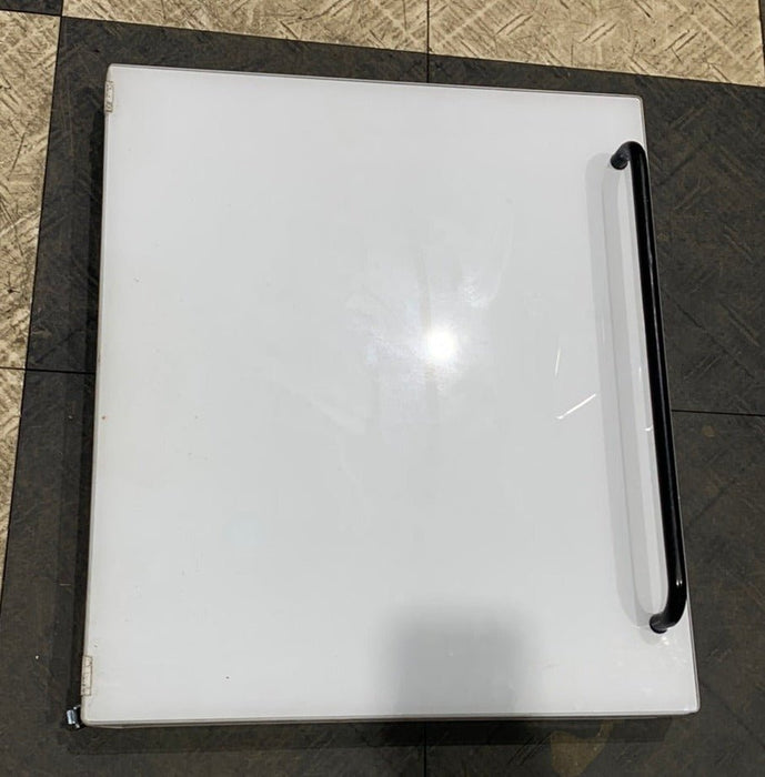 Used Magic Chef Oven Door 74001089 (WHITE FACEPLATE) 19 5/8” x 17 1/8” x 1 1/4" D