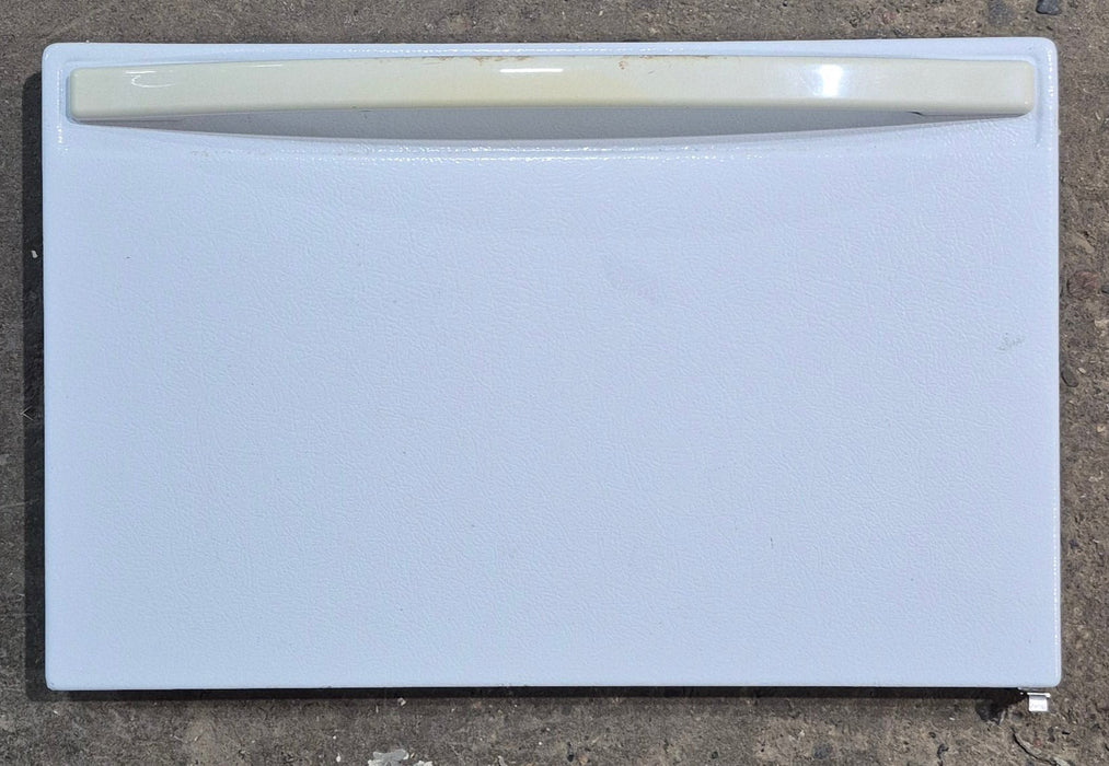 Used Magic Chef Oven Door, White Faceplate, 19 1/2" x 12 1/2" - 2401F12671
