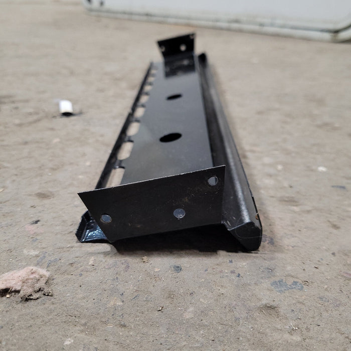 Used Magic Chef Oven Manifold Panel 74003350