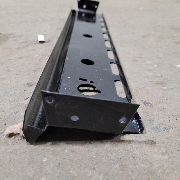 Used Magic Chef Oven Manifold Panel 74003350