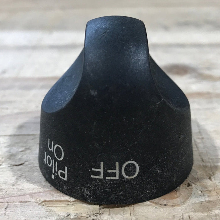Used Magic Chef Oven Thermostat Knob - 74004645
