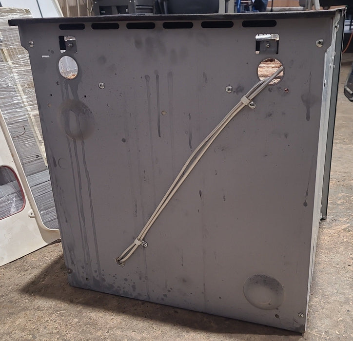 Used Magic Chef Range 4-Burner, 22" H - 22RA-4Z