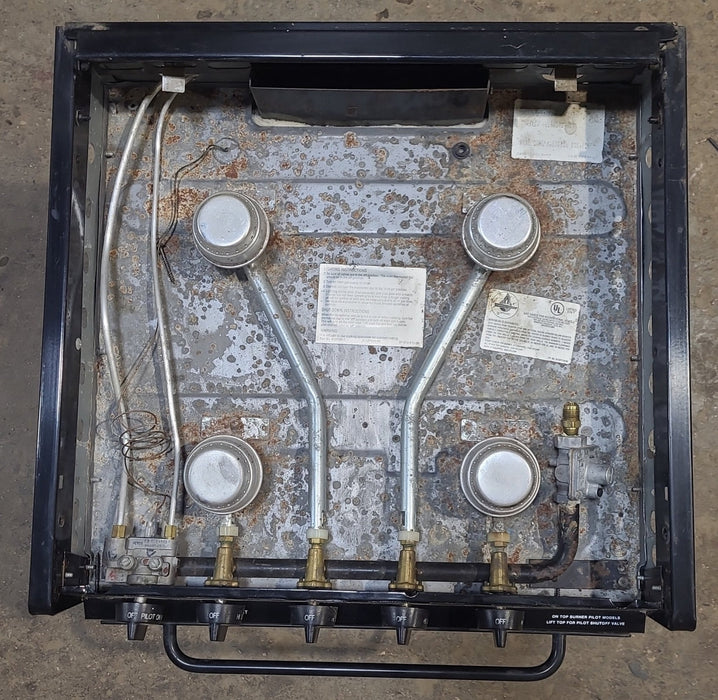 Used Magic Chef range stove 4-burner 18 1/2” H - 18RA-4Z