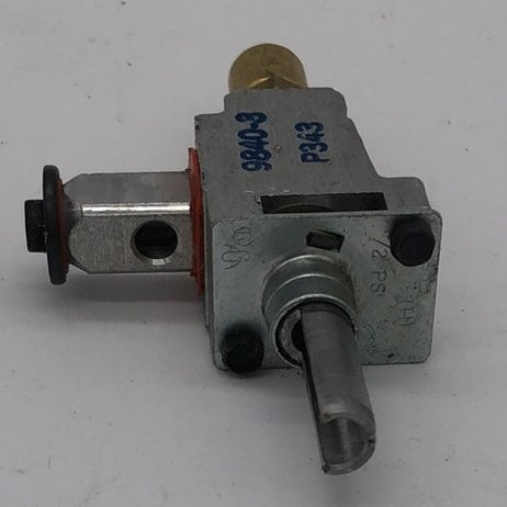 Used Magic Chef Rear Burner Valve 74004362 - Young Farts RV Parts