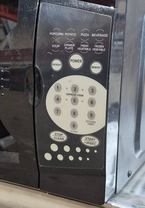 Used Magic Chef RV Microwave 17" W x 10" H x 13" D