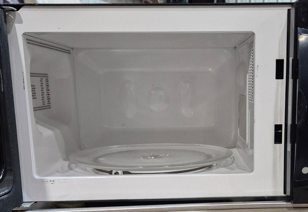 Used Magic Chef RV Microwave 17" W x 10" H x 13" D