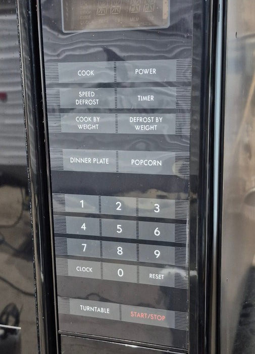 Used Magic Chef RV Microwave - 21 3/4" W x 13 3/4" H x 12 1/2" D