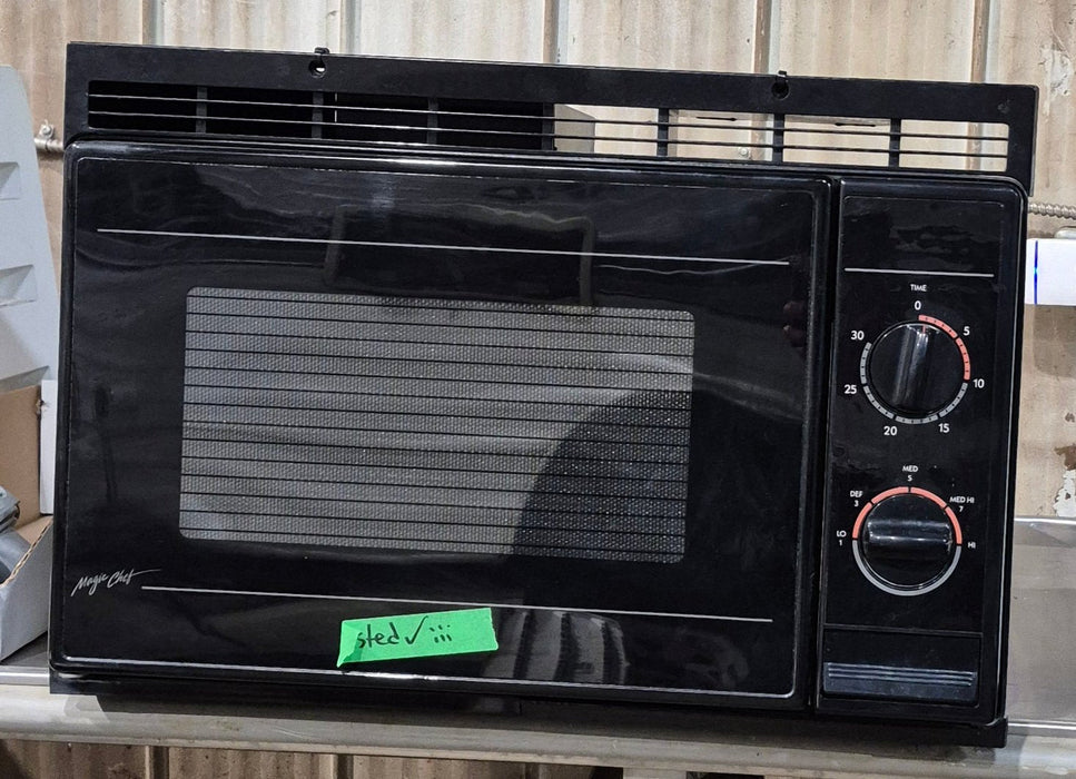 Used Magic Chef RV Microwave - 21 5/8" W x 14" H x 12 1/2" D