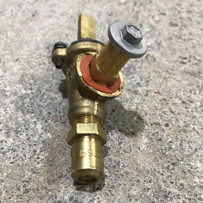 Used Magic Chef Top Burner Valve - 74010756 - 6500 BTU