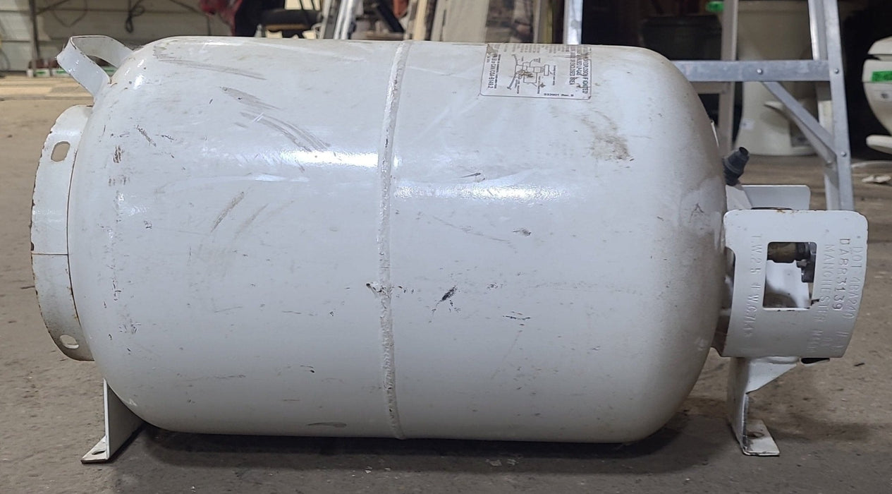Used Manchester Propane Tank, Horizontal Mount, 30 Pound - M4499